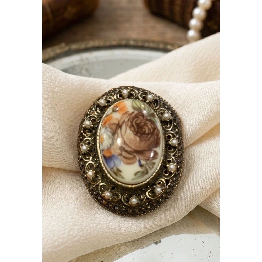 Guilloche Pin Brooch Oval Enamel Pendant Rose Center Faux Pearl Border Vintage